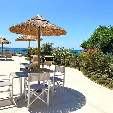 Hotel Mare Pineta Санта Маргерита ди Пула Екстериор снимка