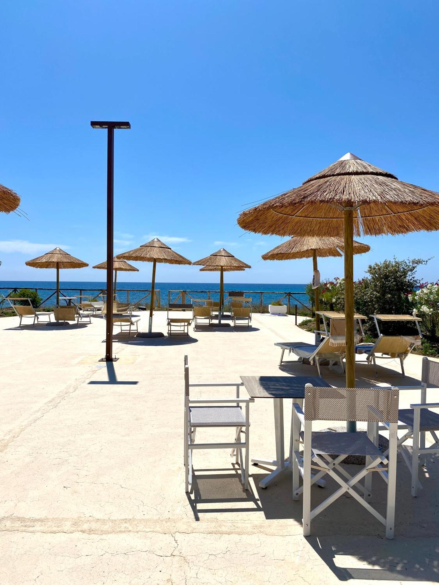 Hotel Mare Pineta Санта Маргерита ди Пула Екстериор снимка