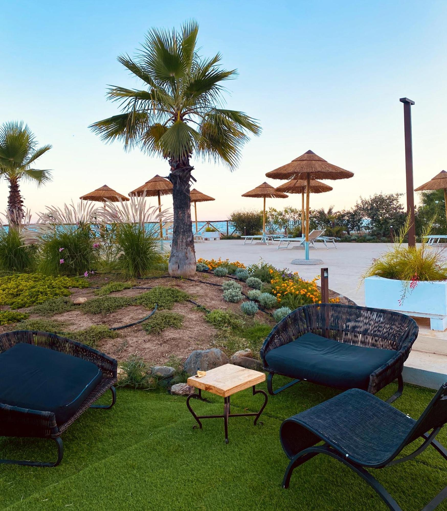 Hotel Mare Pineta Санта Маргерита ди Пула Екстериор снимка